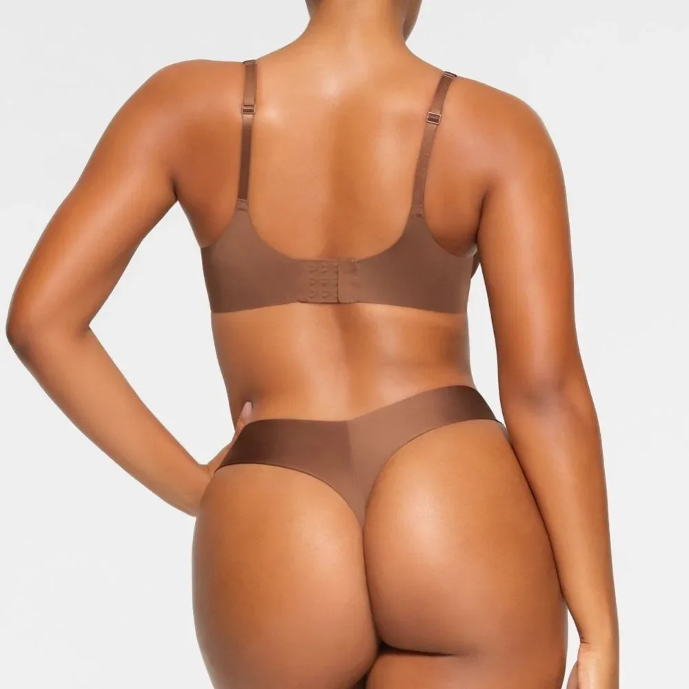 SKIMS Ultimate Bra PUSH-UP PLUNGE BRA Size 34D in Jasper(brown) NWT in packaging - Picture 3 of 7